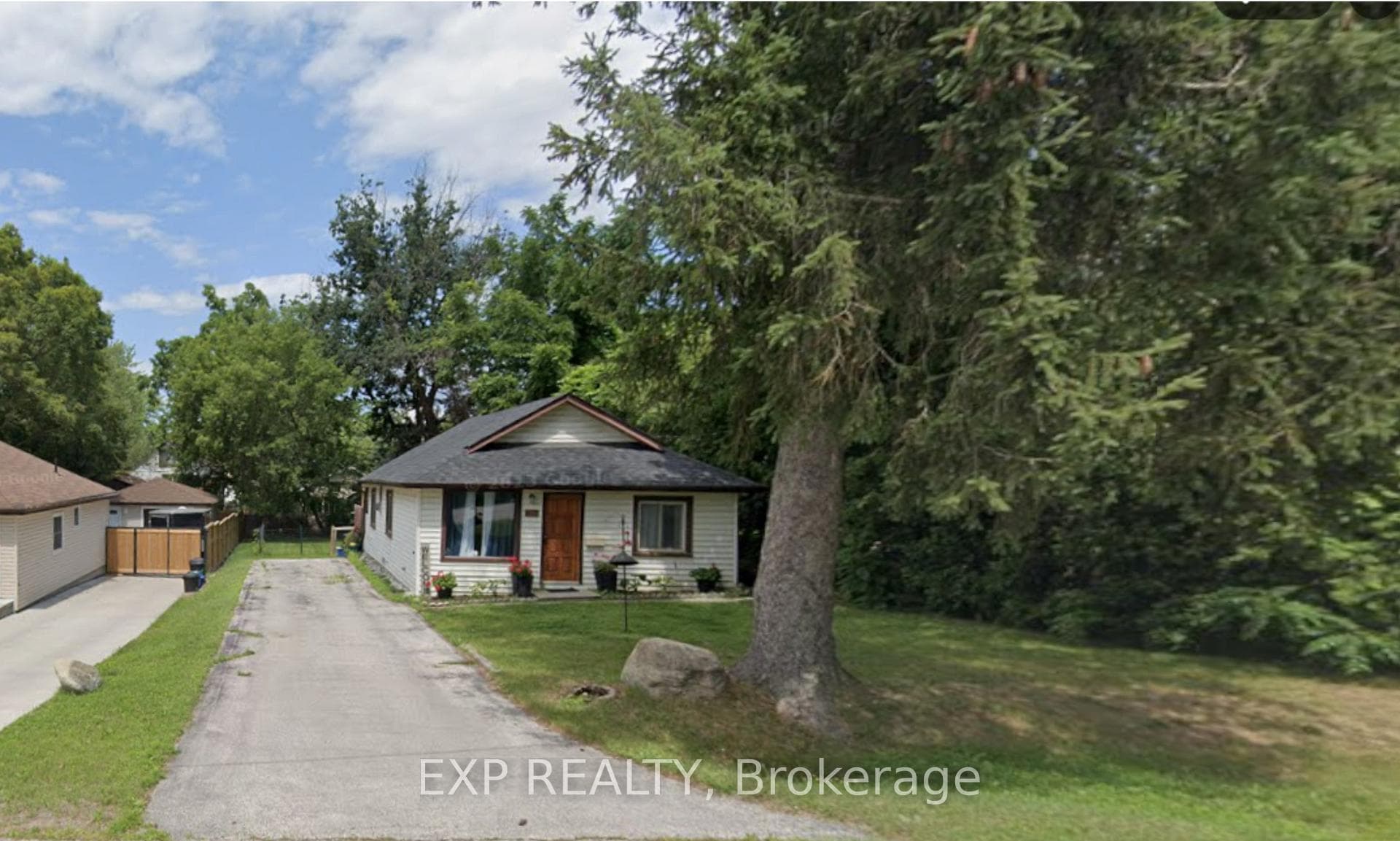 234 Parkway Avenue photo 1