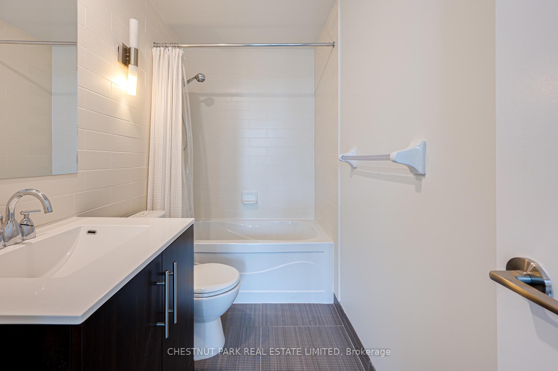 120 Homewood Avenue Unit 1501 photo 8