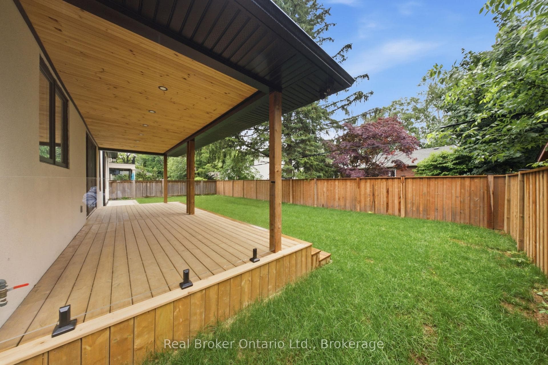 61 Floresta Court photo 27