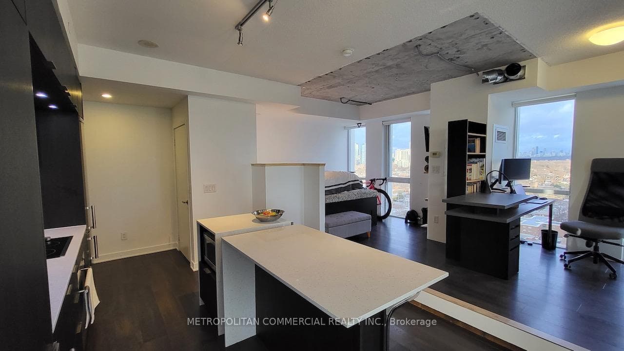 170 Sumach Street Unit 2212 photo 5