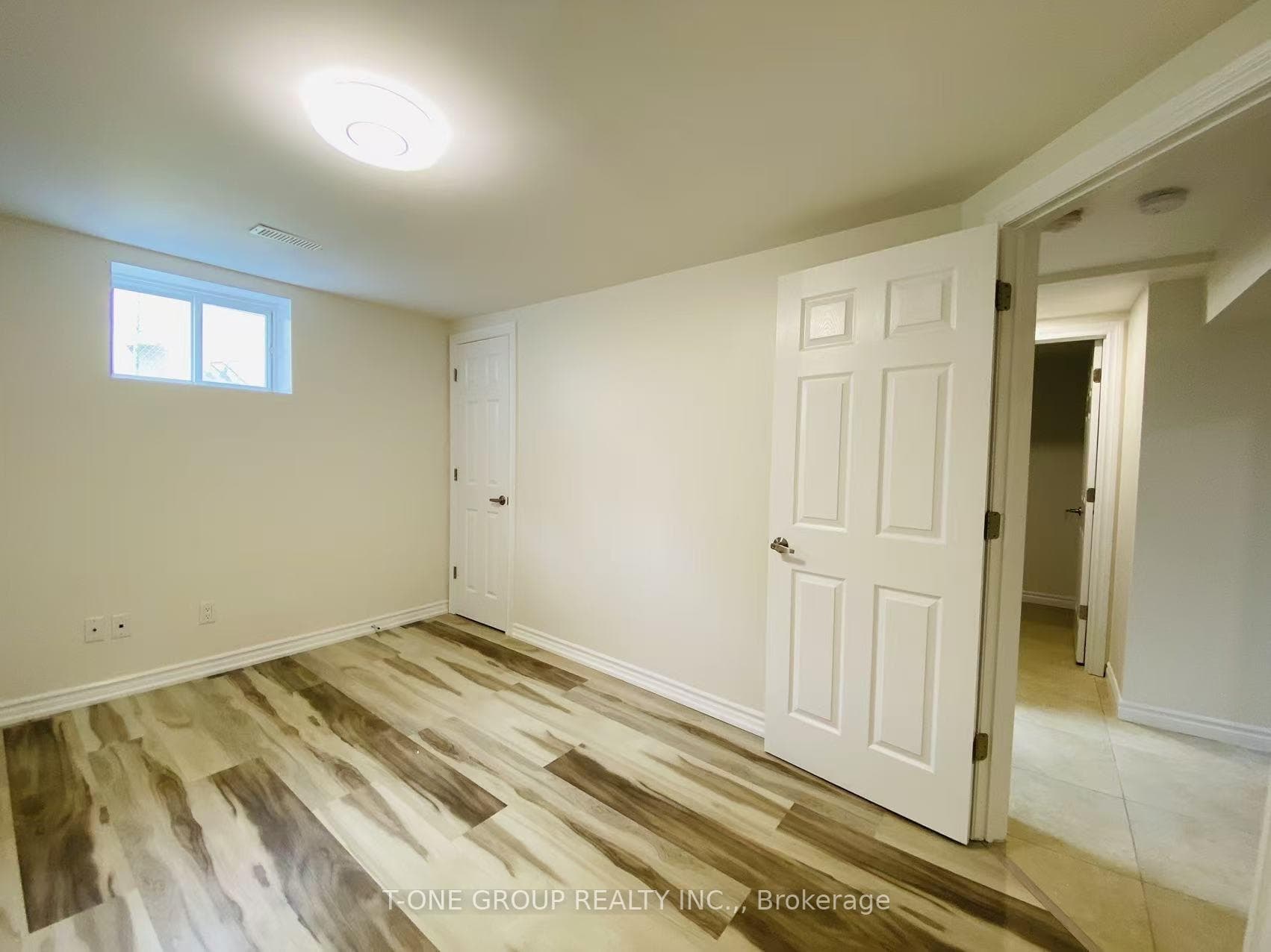 24 Canham Crescent photo 6