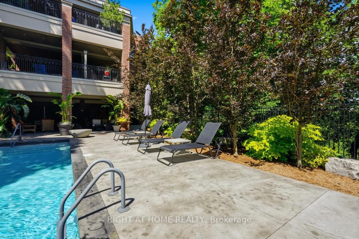 122 Wortley Road Unit 302 photo 47