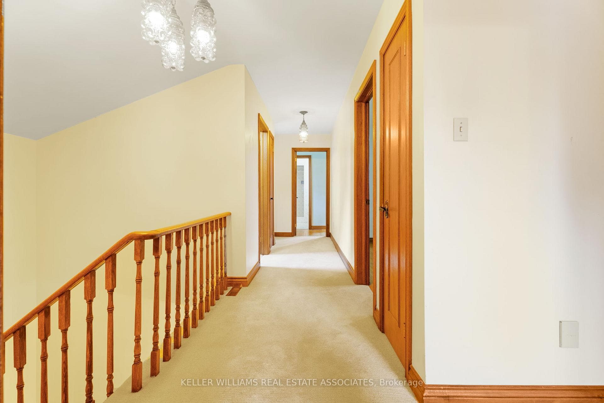50 Windsor Road photo 17