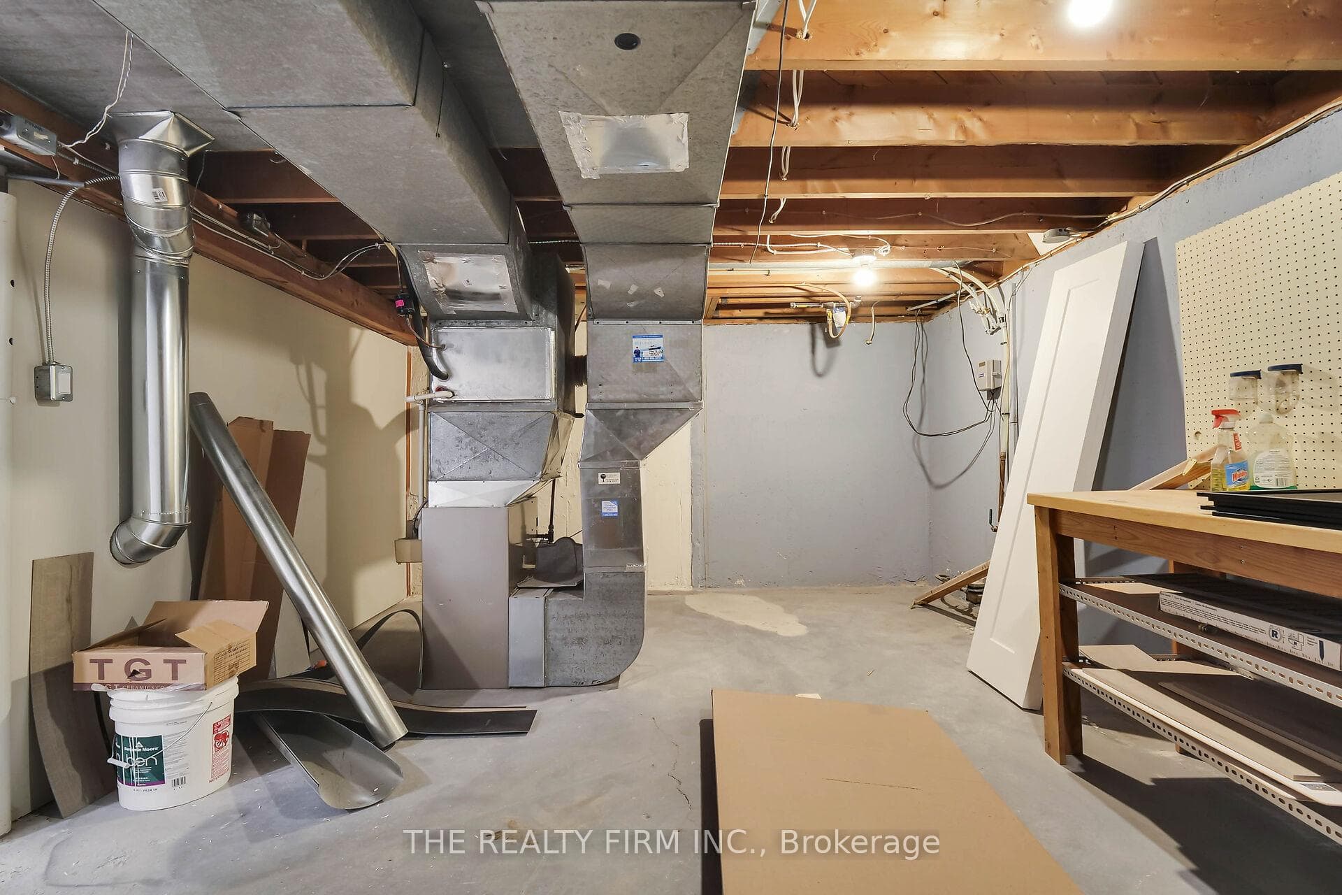 394 Reynolds Road photo 25
