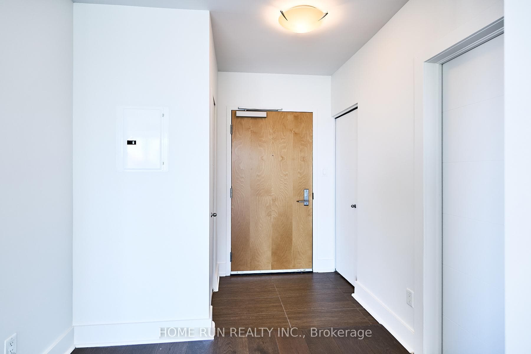 40 Nepean Street Unit 2703 photo 5