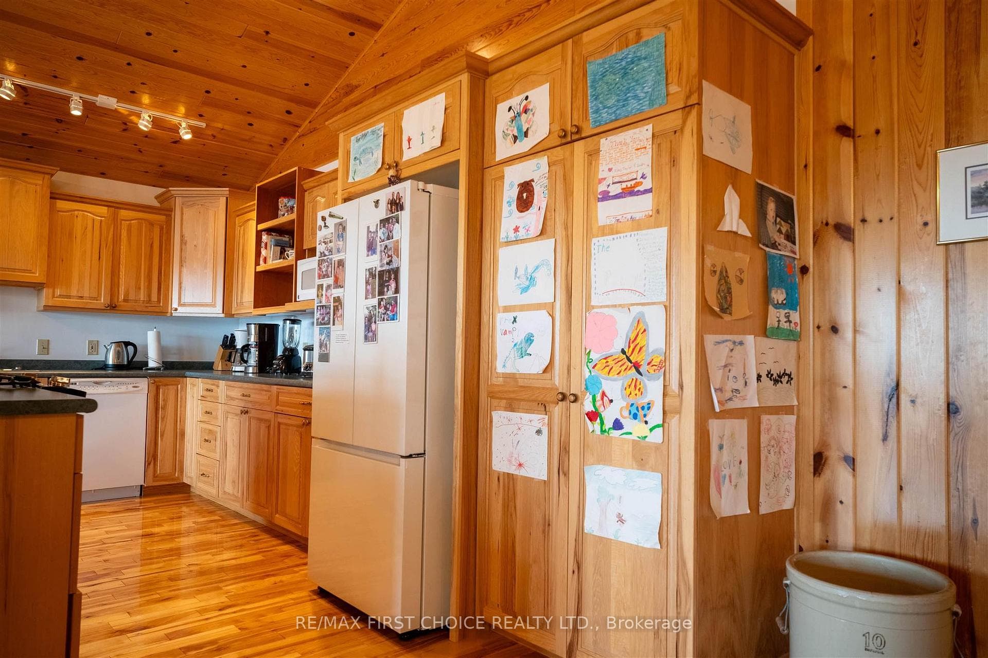 191 Shingwak Road photo 20