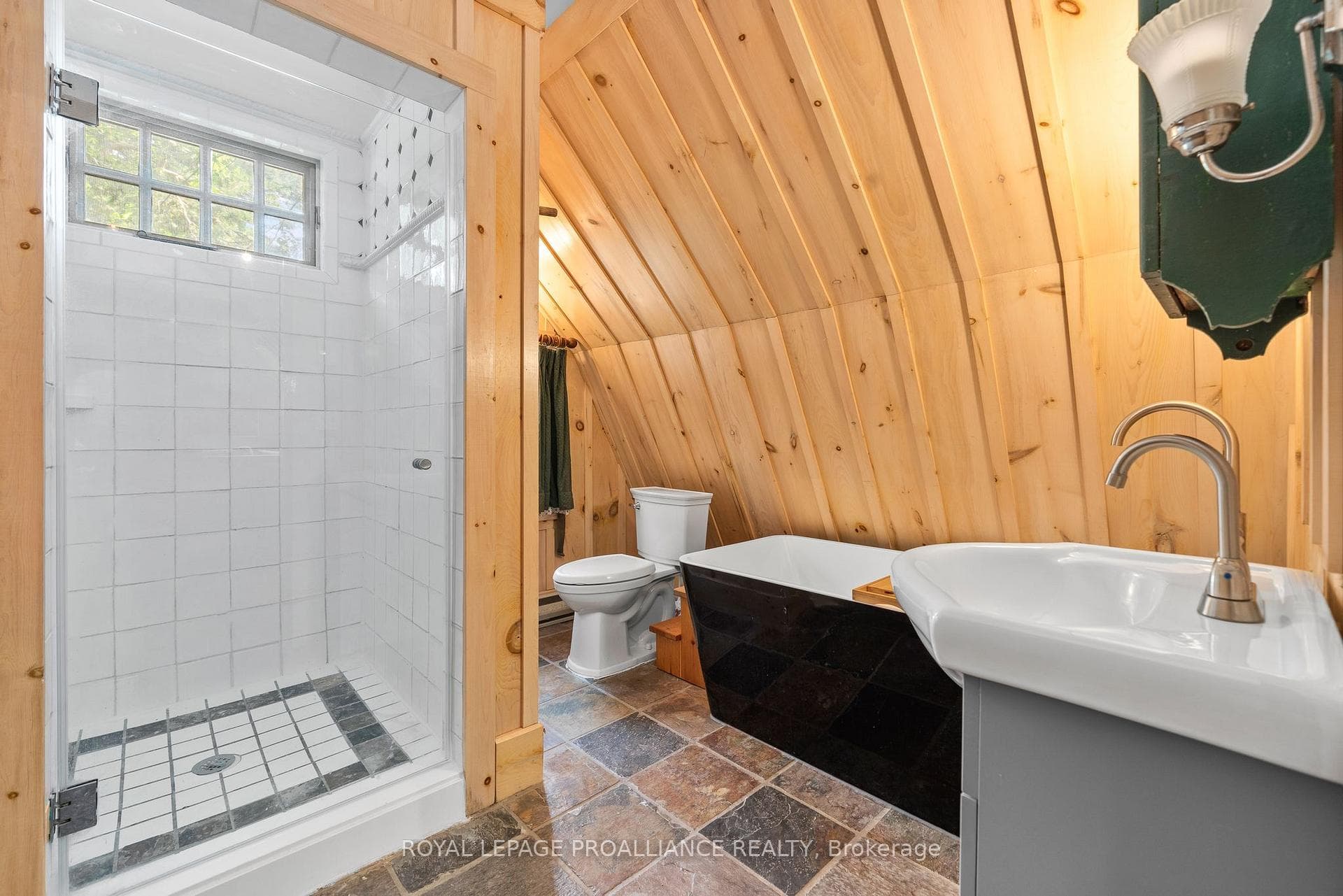 Loft bath