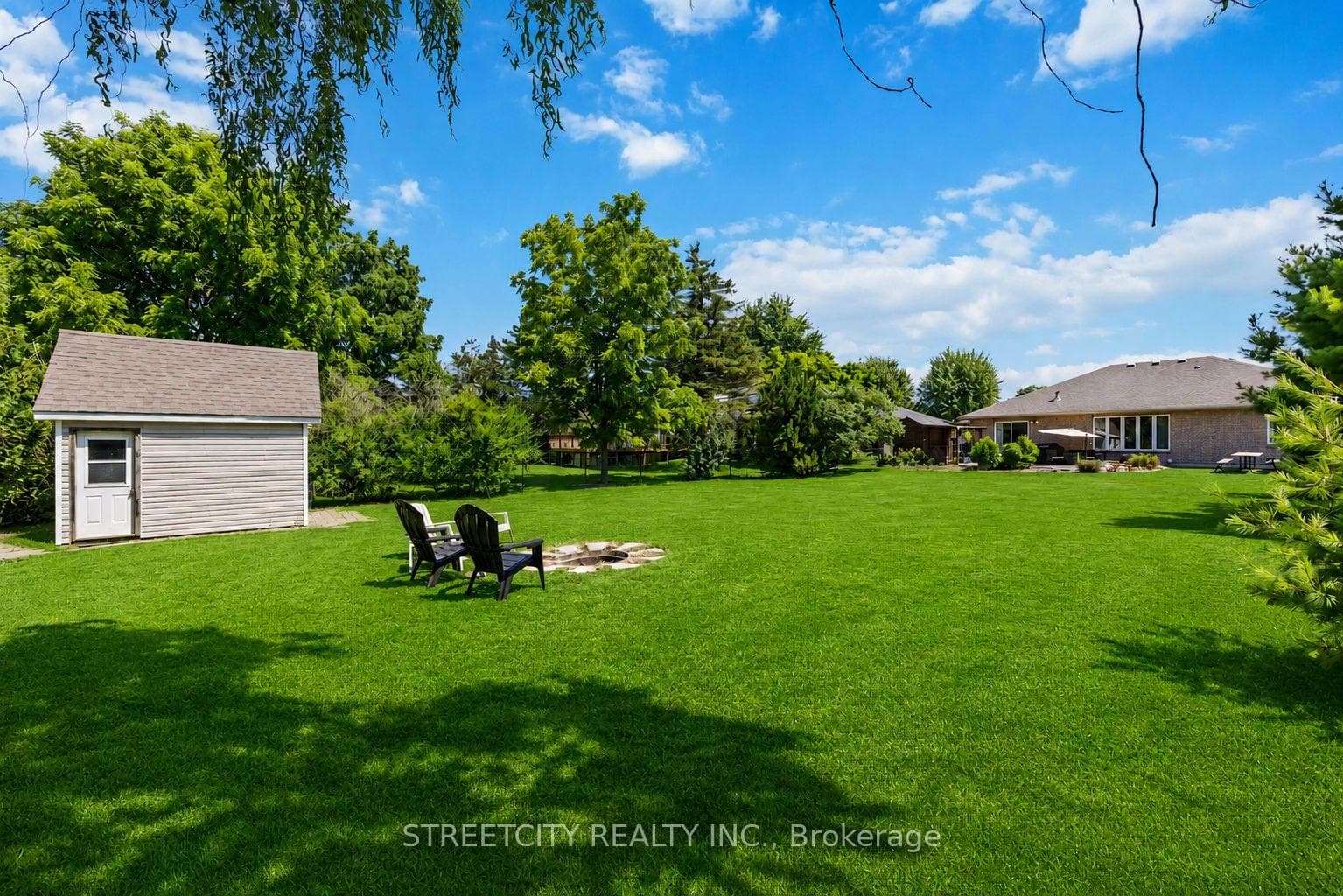 727 Norman Street photo 3