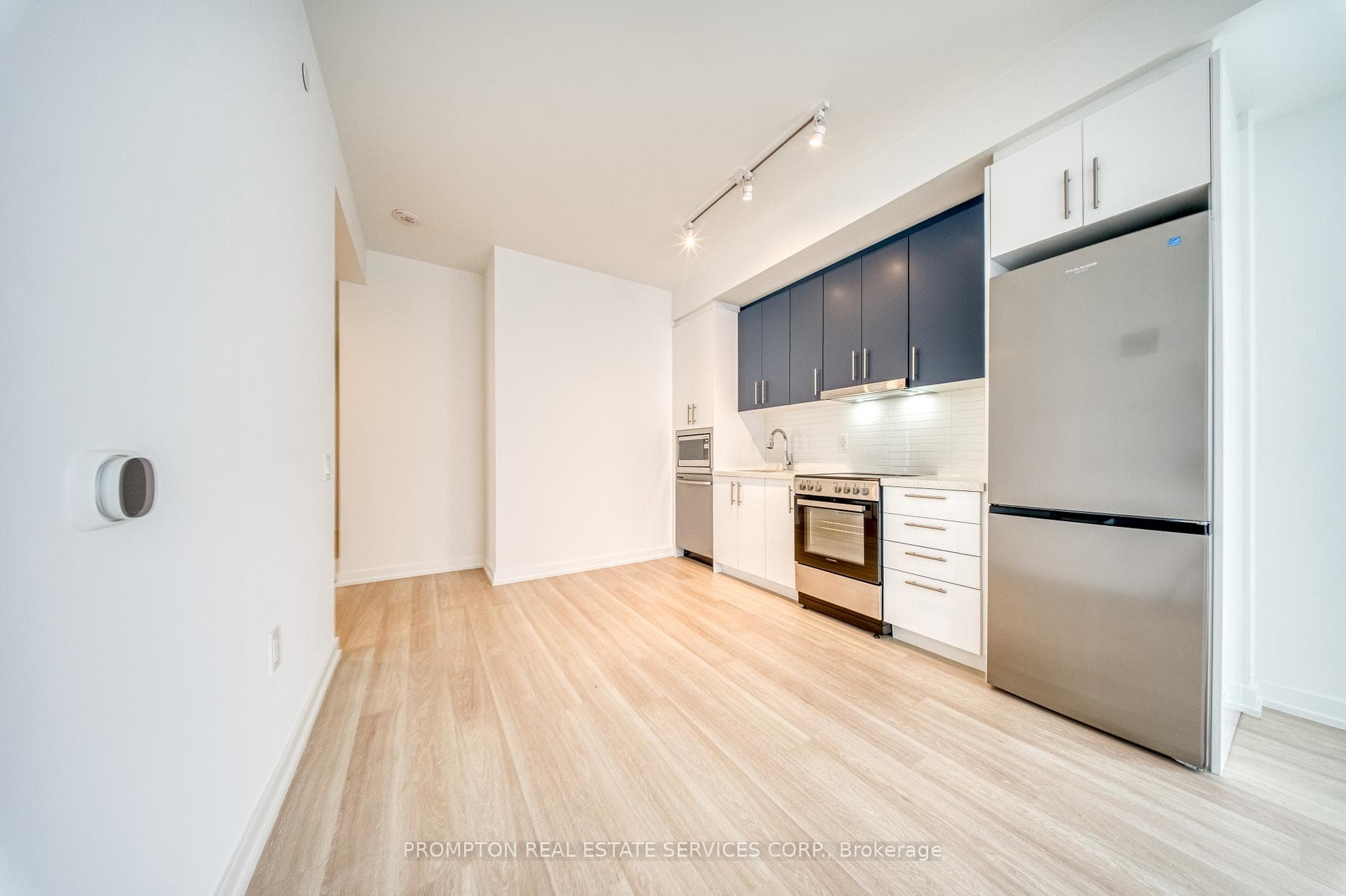 9763 Markham Road Unit 1210 photo 8