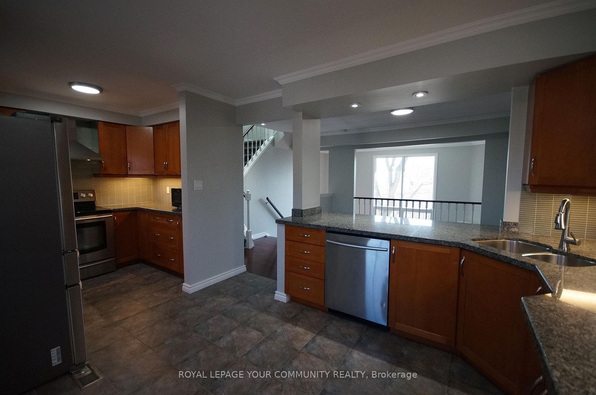 4 Hepworth Way photo 10