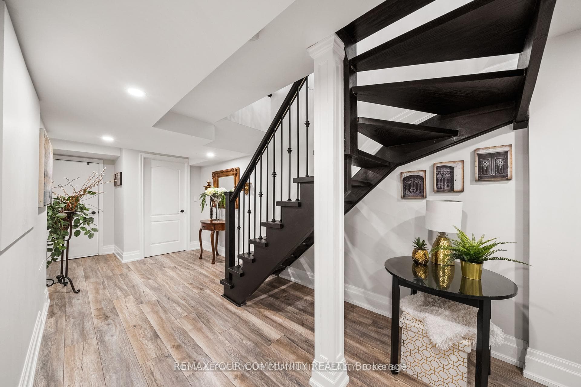 37 Copperstone Crescent photo 43