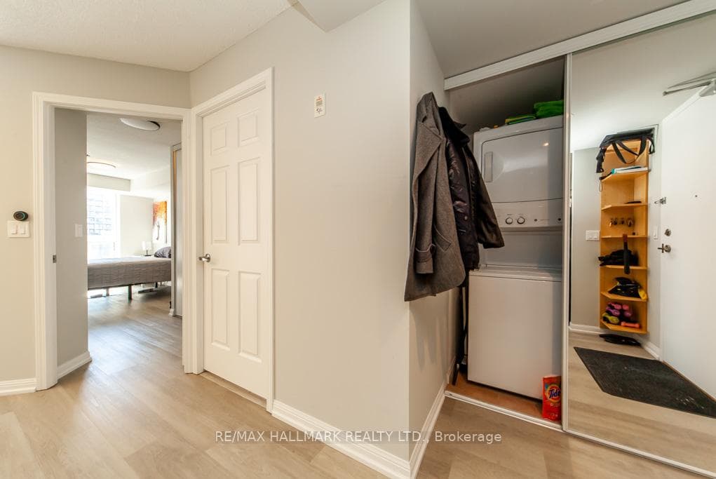 330 Adelaide Street Unit 1103 photo 15