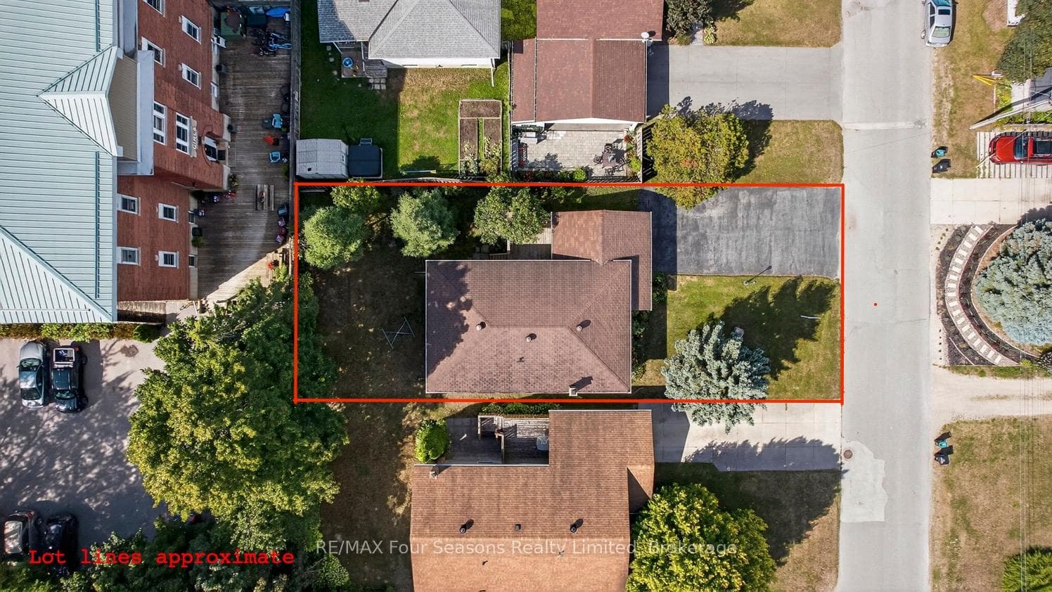134 Walnut Street photo 35