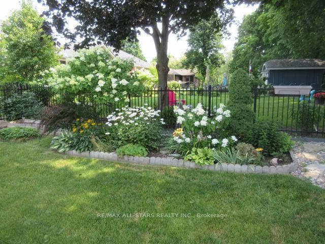 27 Hillview Drive photo 29