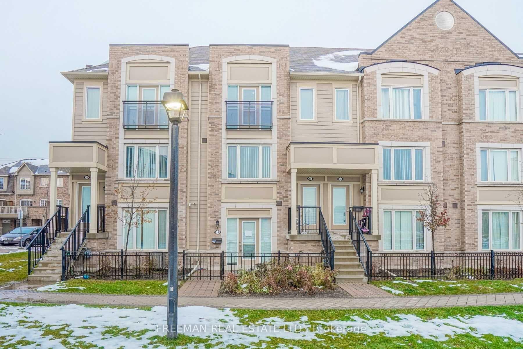 3135 Boxford Crescent Unit 16 photo 14