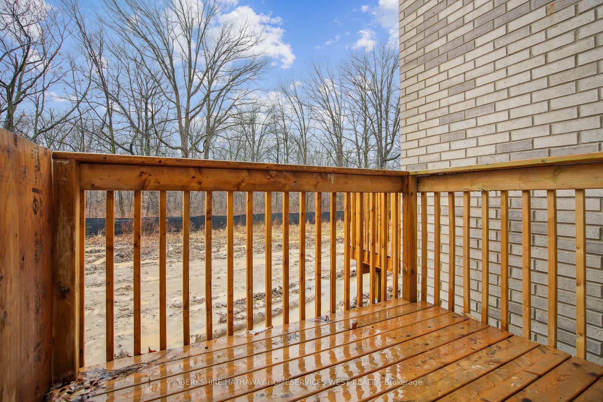 1450 Rose Way photo 34