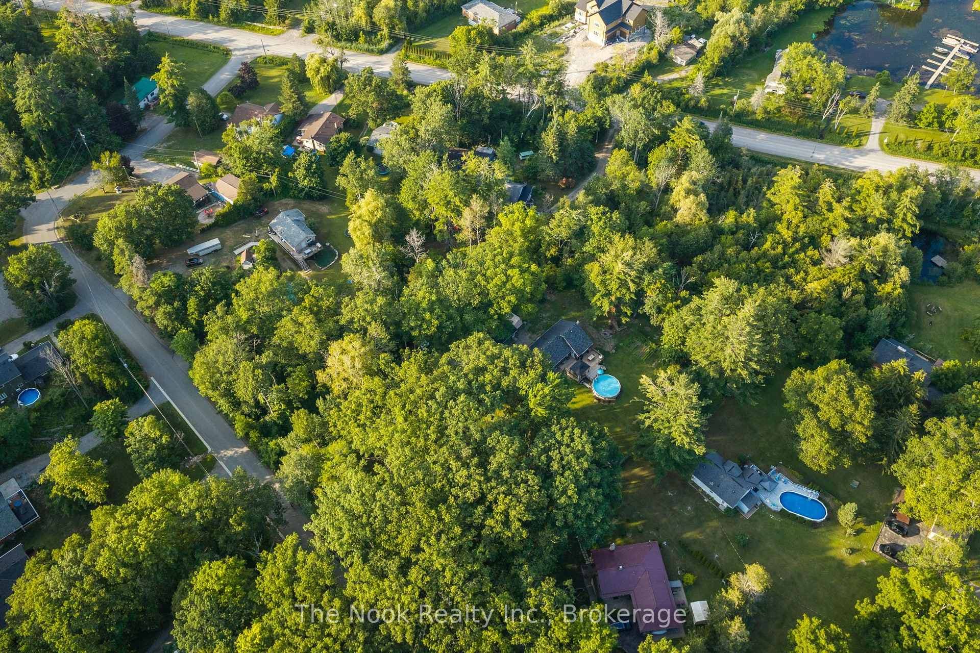 5203 Valleyview Crescent photo 40