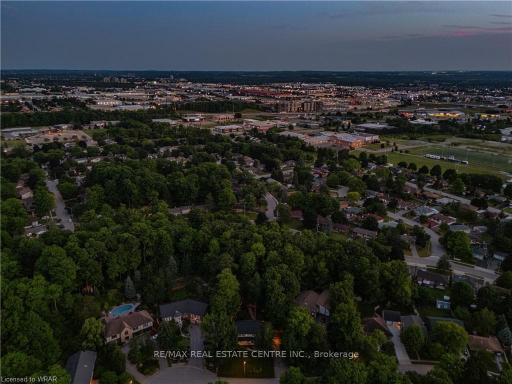 210 Glenforest Road photo 39