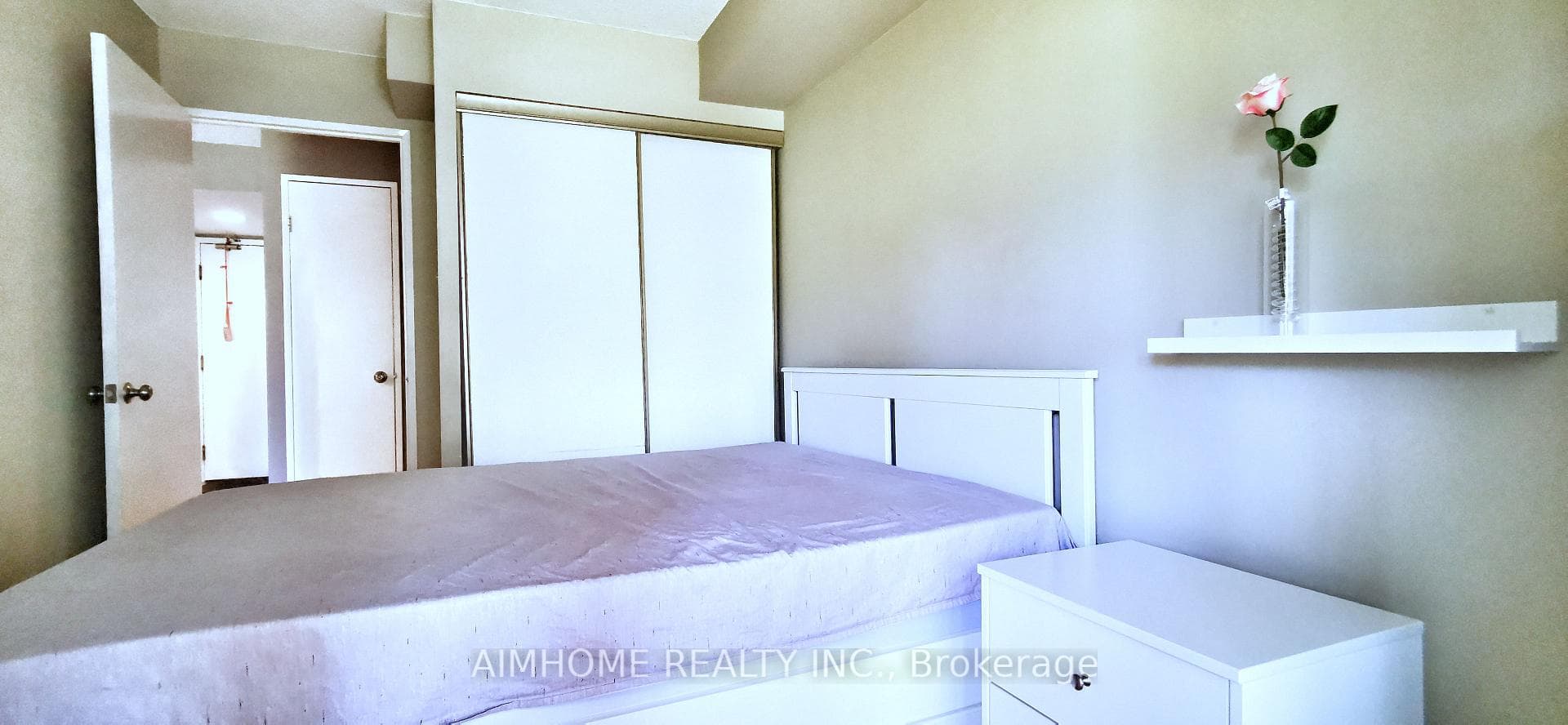 92 King Street Unit 313 photo 5