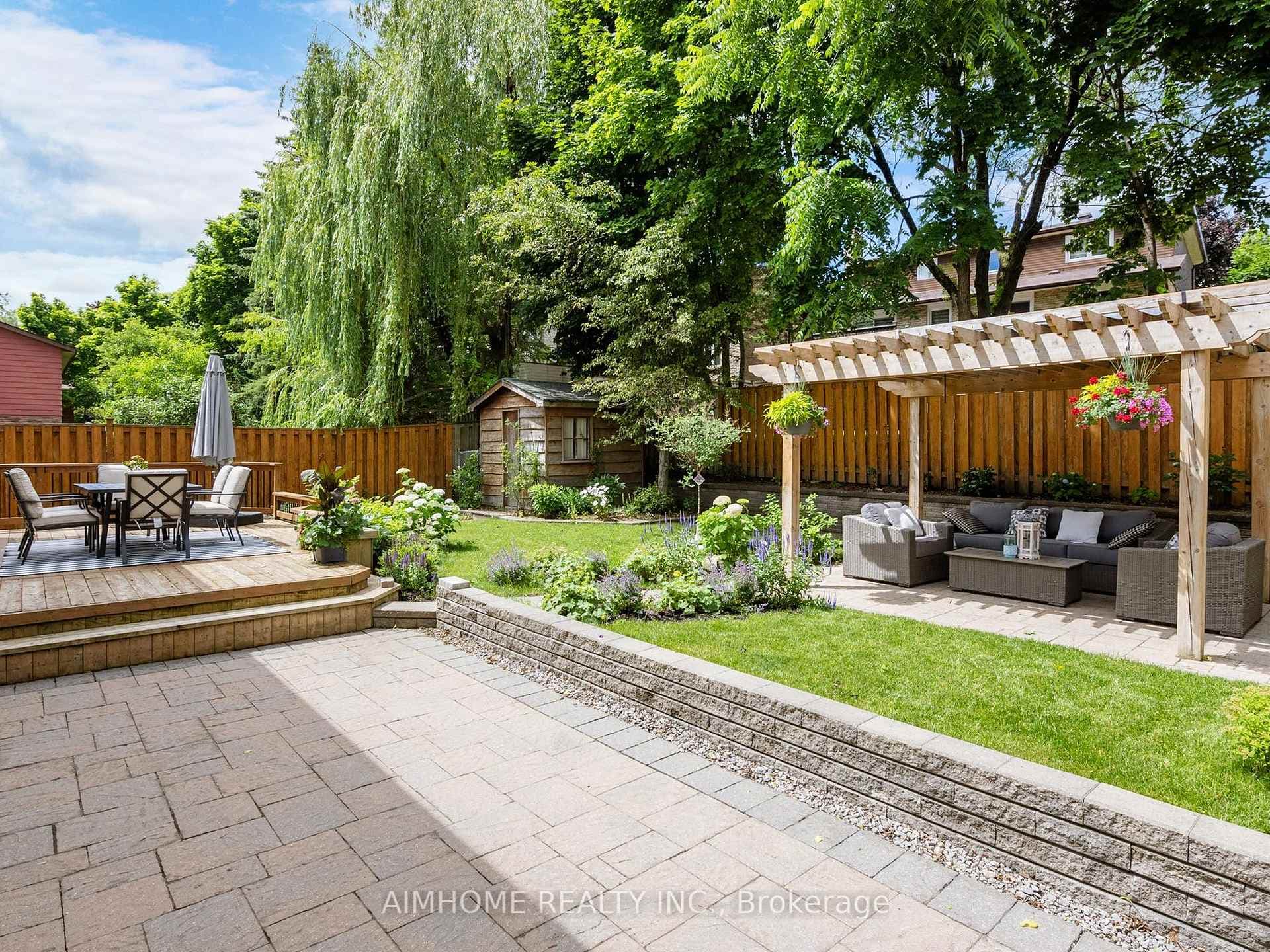 36 Liebeck Crescent photo 42