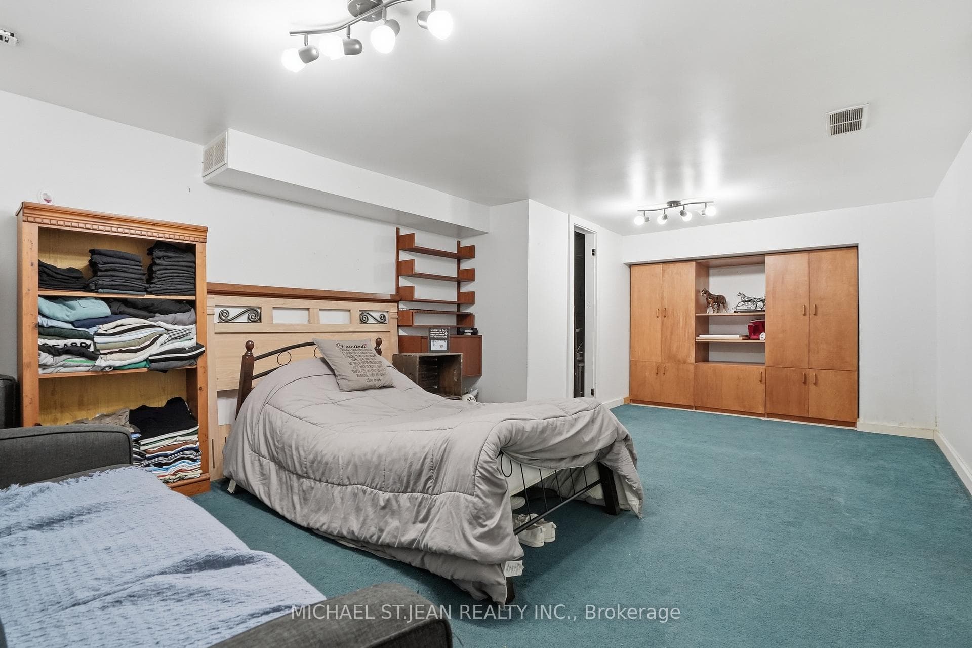 1314 Safari Road photo 36