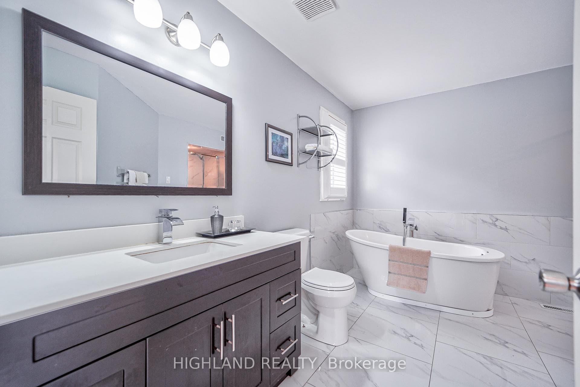 4805 Crystal Rose Drive photo 21