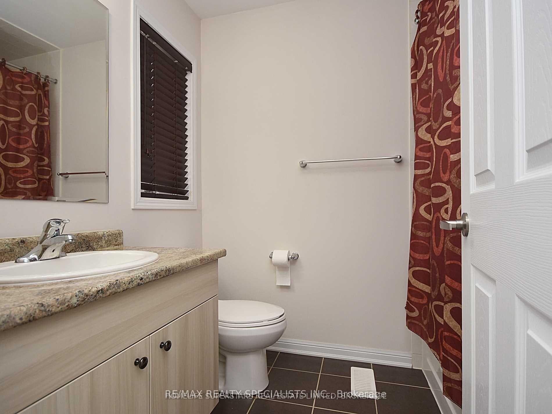 94 Robert Parkinson Drive photo 16
