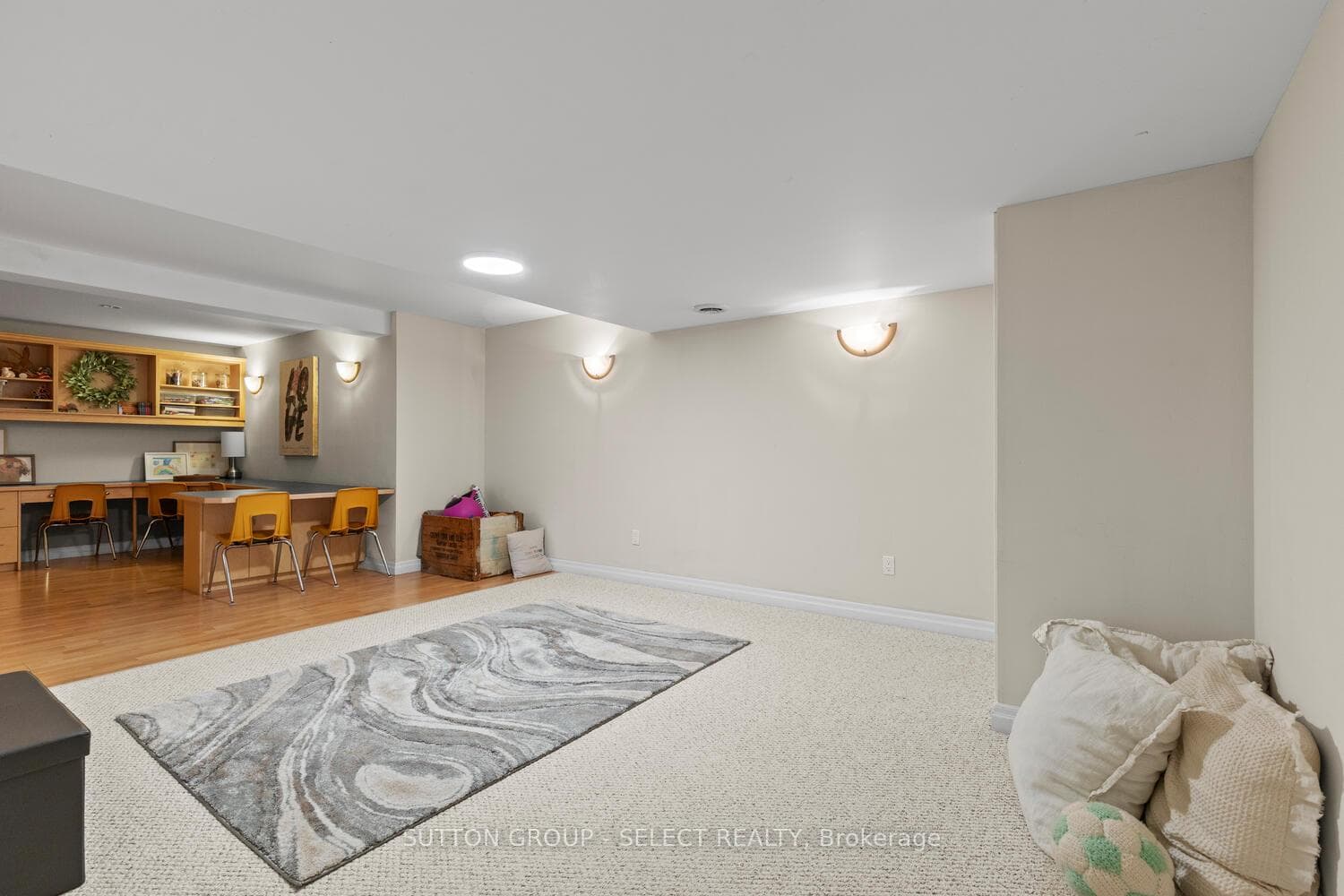 2610 Emerson Street photo 35