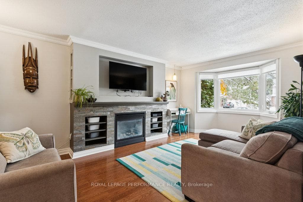 1798 Woodhaven Heights photo 19