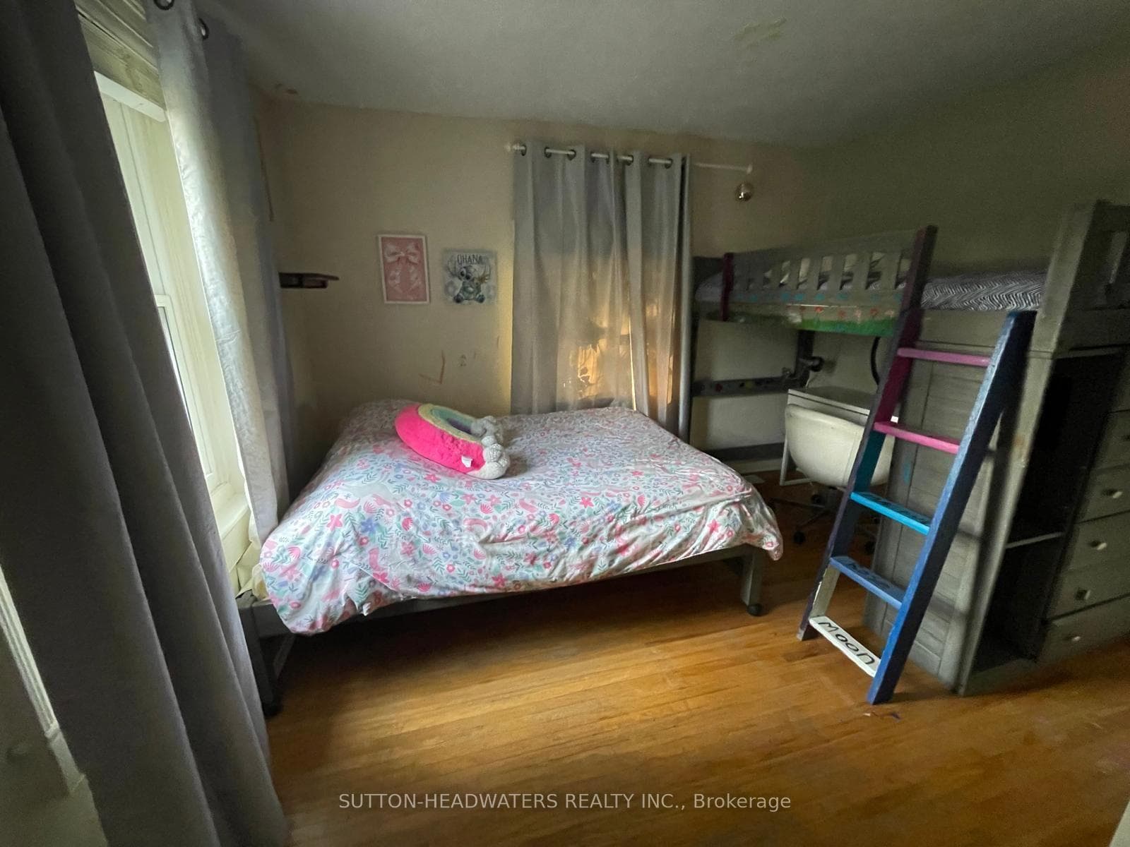 14427 Creditview Road photo 19
