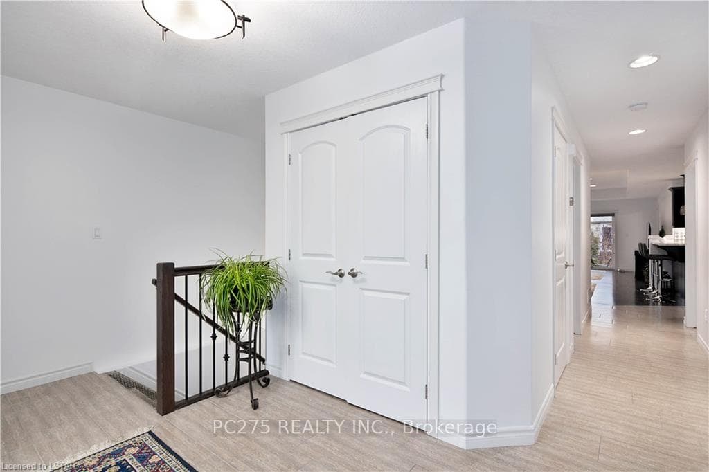 1430 HIGHBURY AVENUE NORTH N/A Unit 6 photo 5