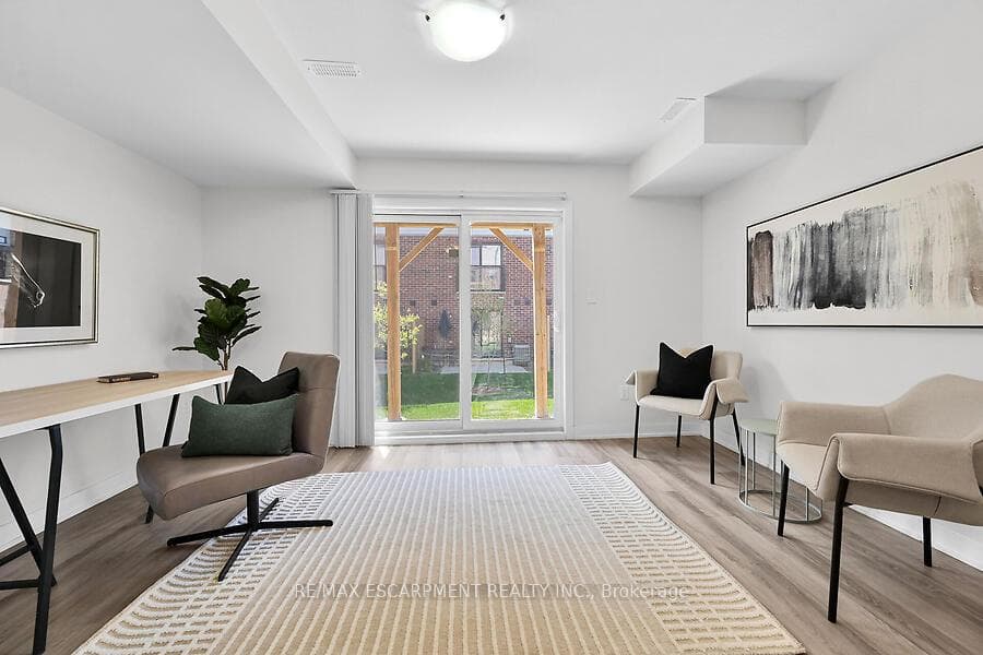 17 Markle Crescent photo 29