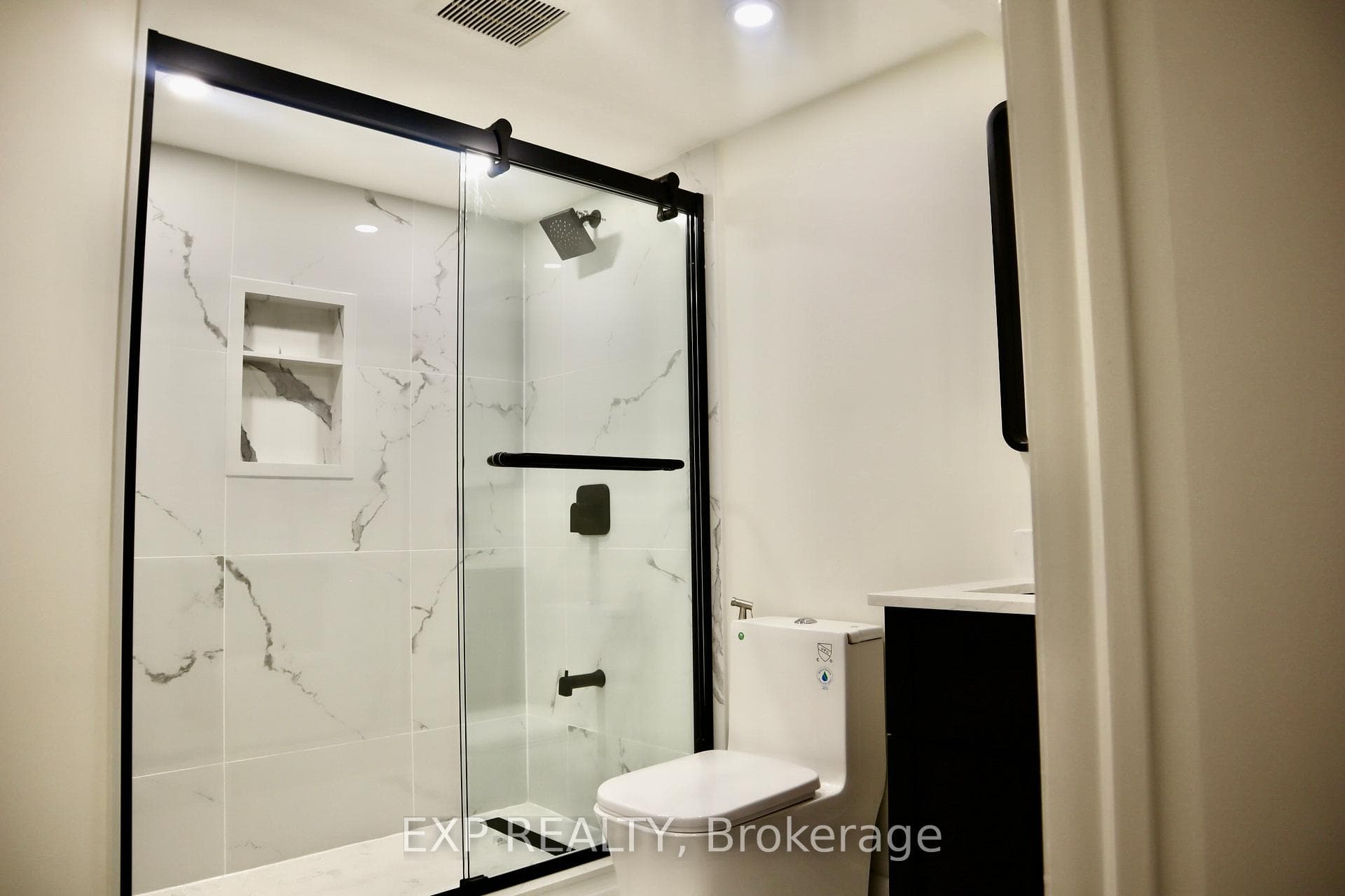 1300 Ridgebank Drive Unit LOWER photo 9