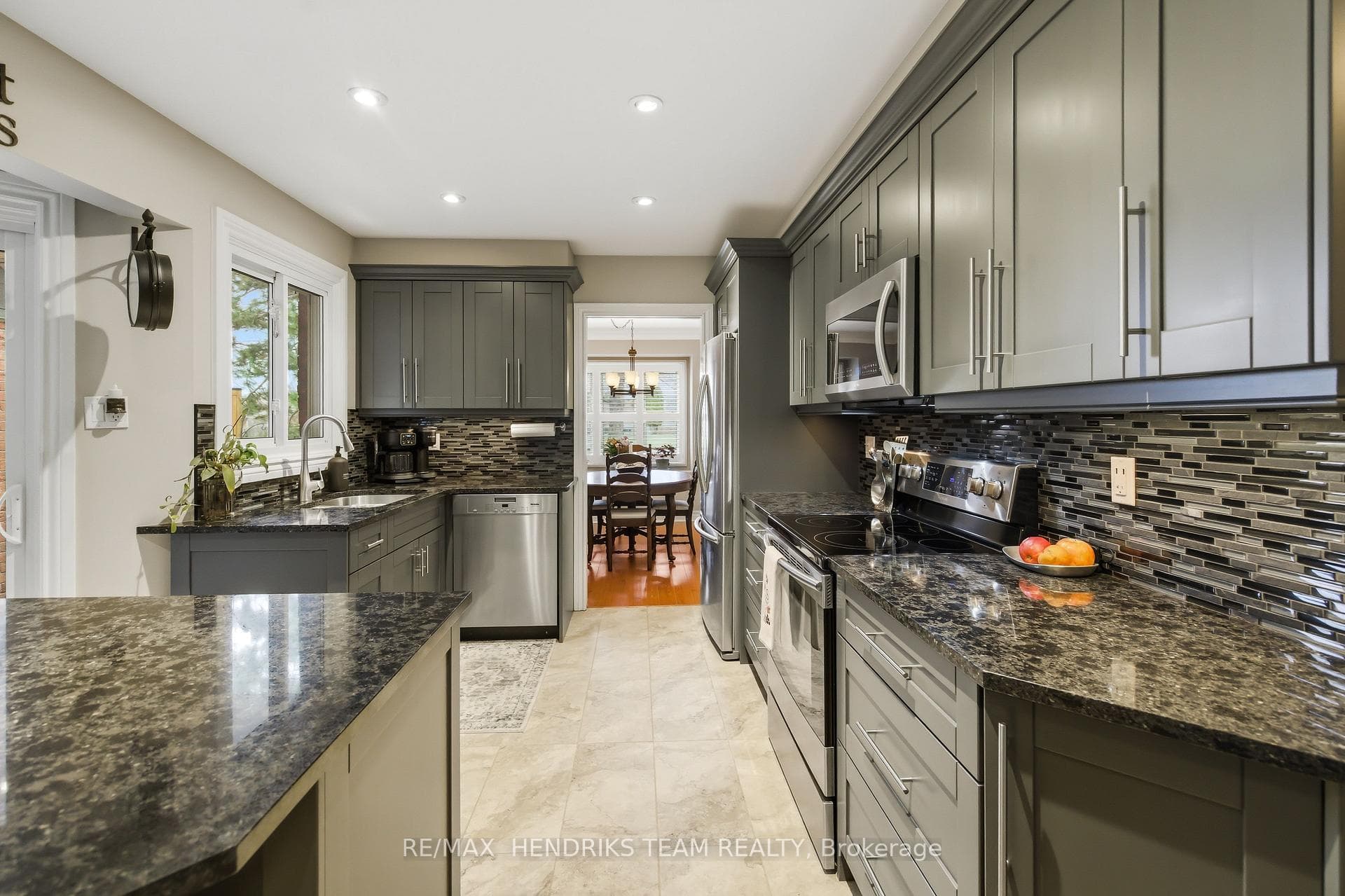 10 Elderwood Drive Unit 8 photo 7