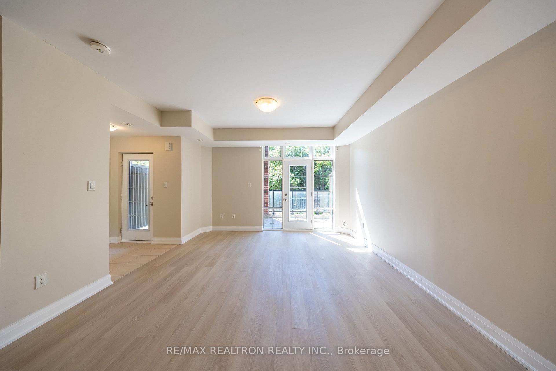 6 Whitaker Way Unit 157 photo 17