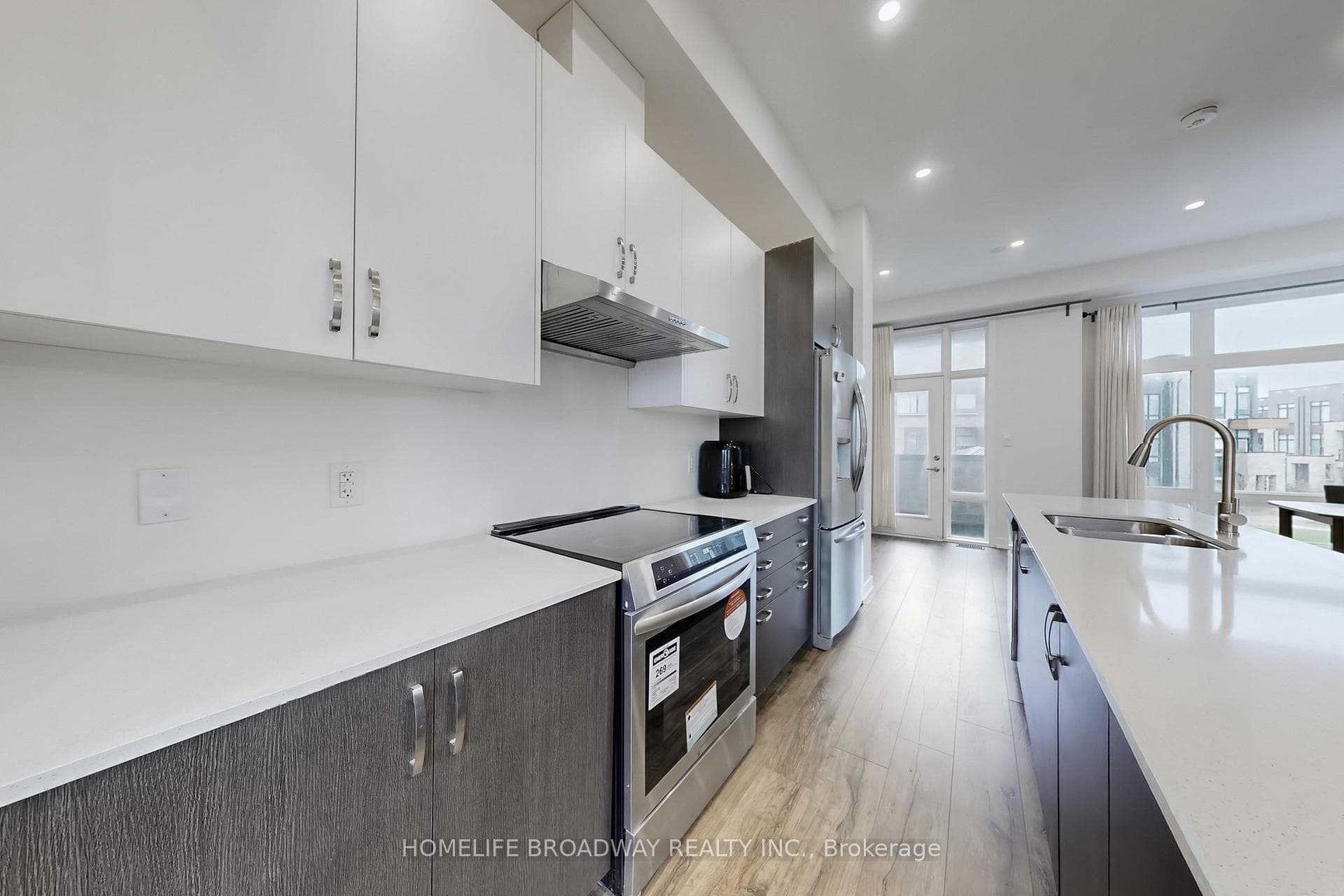 26 Carpaccio Avenue photo 15