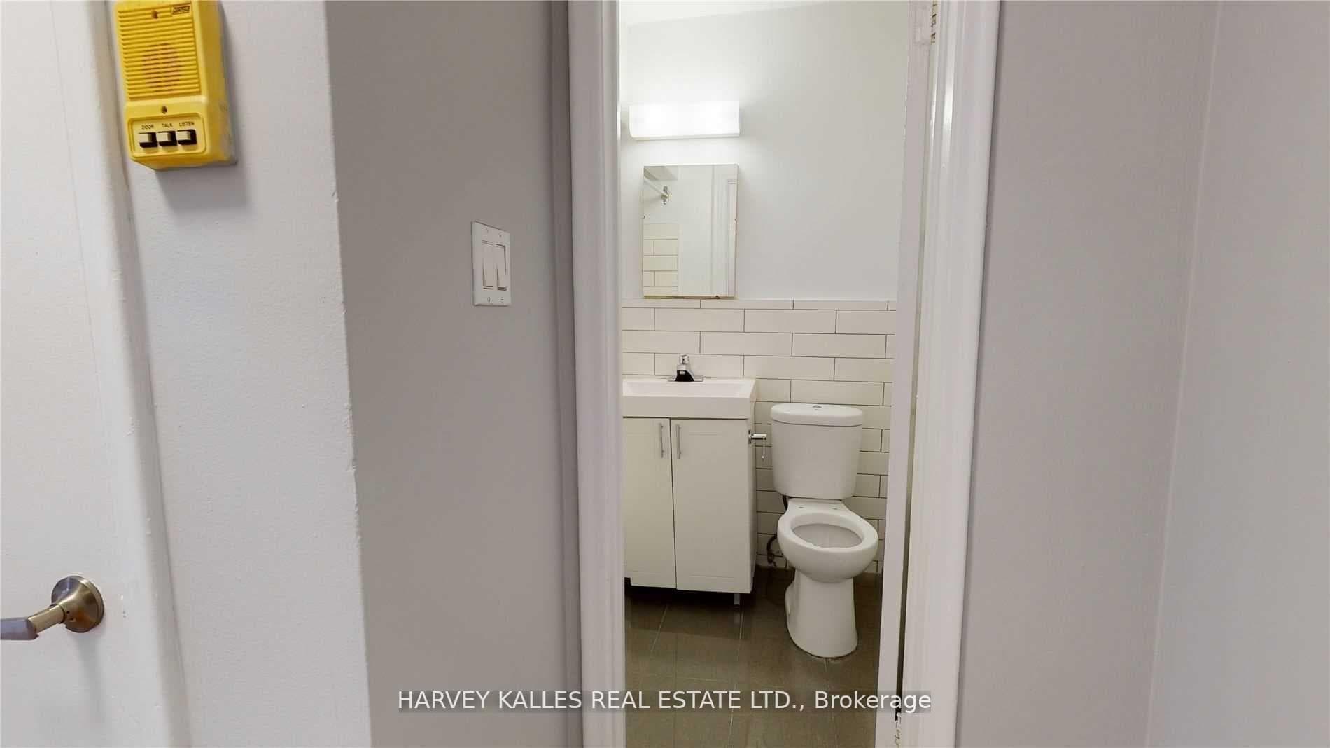 4 Greentree Court Unit 308 photo 14