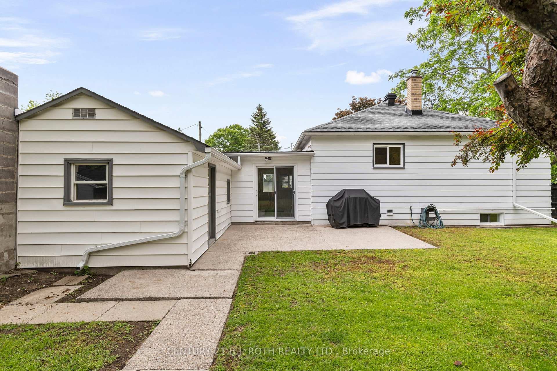 52 Marcus Street photo 21