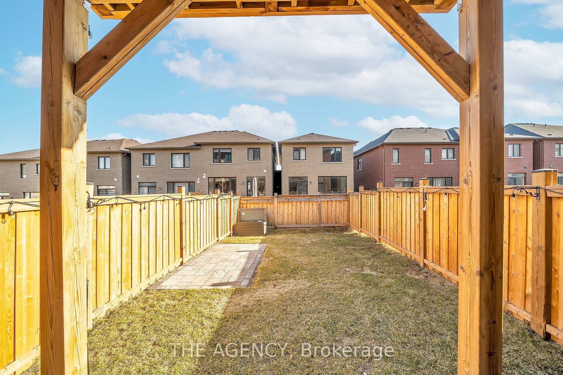 56 Douet Lane photo 28