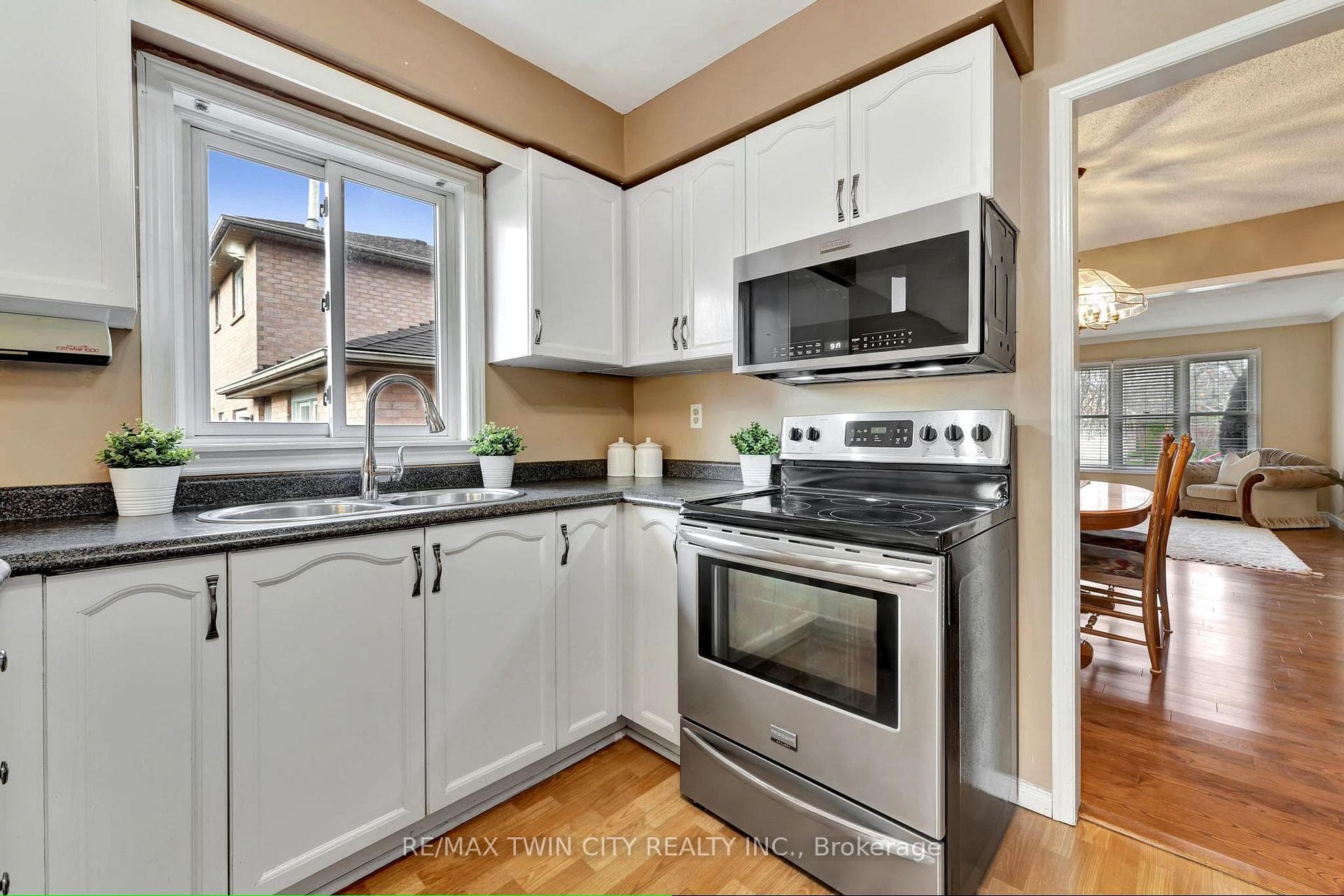 59 Nith River Way photo 13