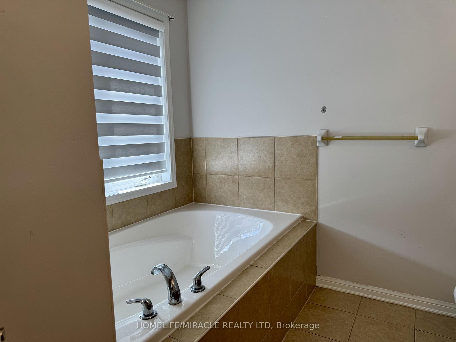 29 Lathbury Street photo 17