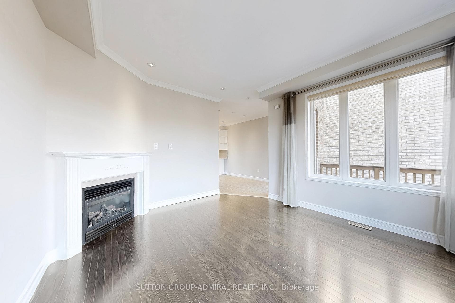 106 Big Hill Crescent photo 5