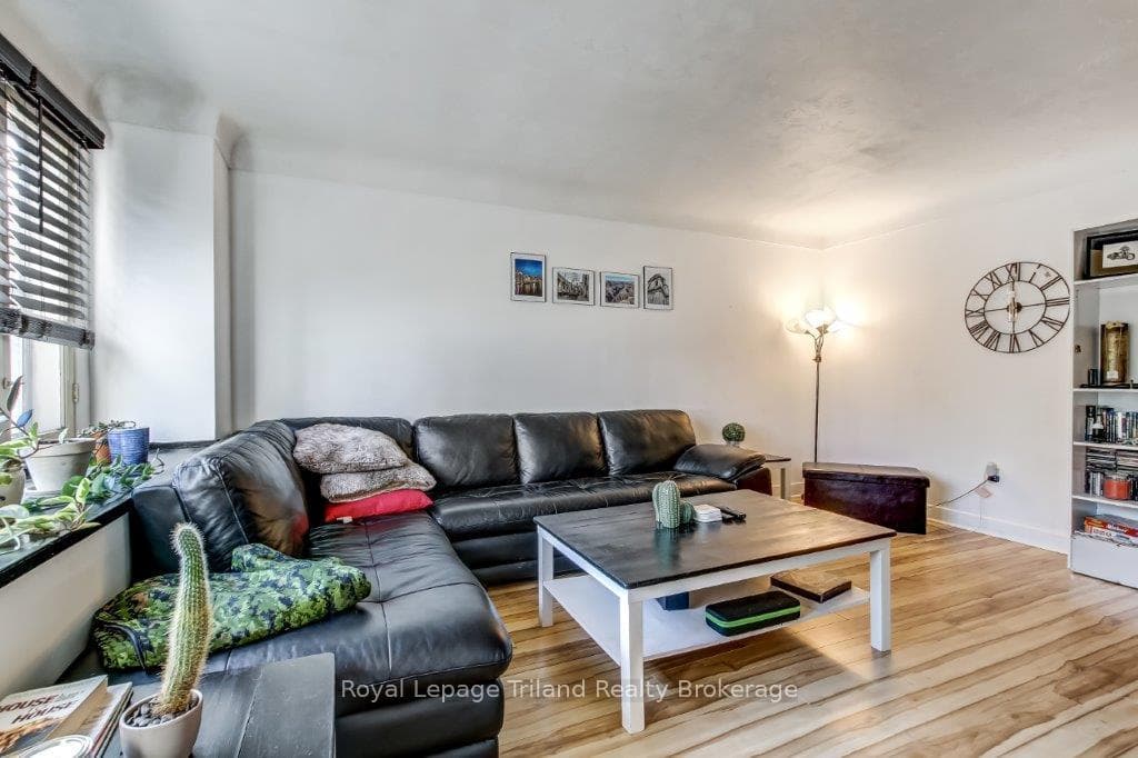 217 Sydenham Street photo 5