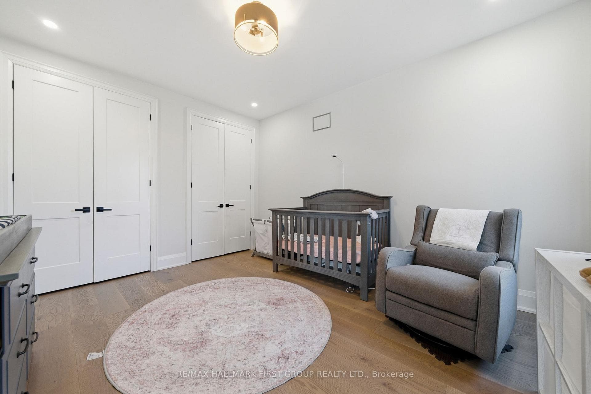 13 Archibald Court photo 25