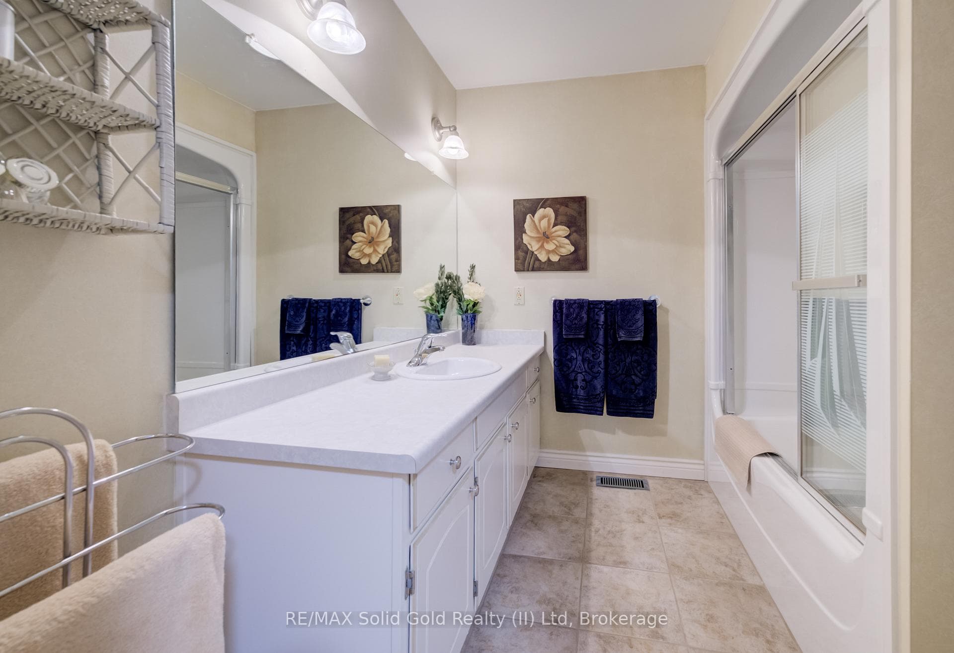 54 Glenwood Drive photo 23