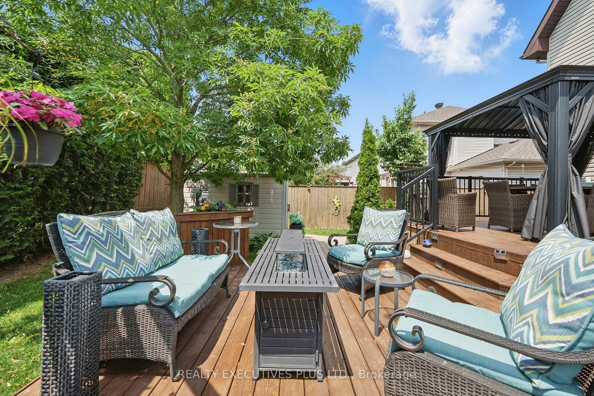 2709 Sylvain Street photo 37