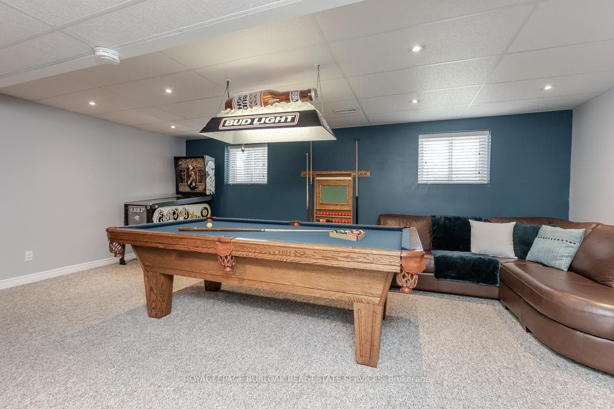 292 Cranbrook Drive photo 37