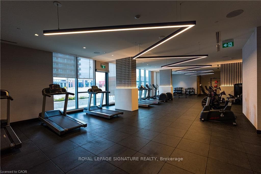 2545 Simcoe Street Unit 2621 photo 14
