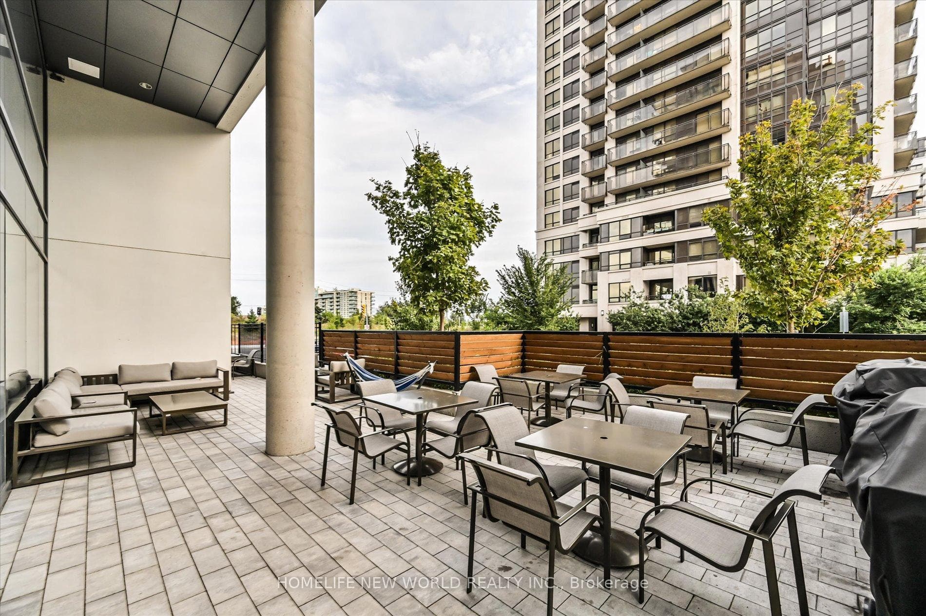 10 De Boers Drive Unit 312# photo 23