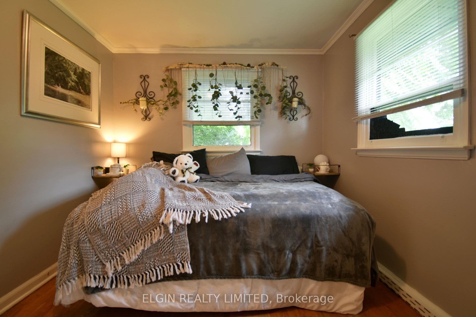 4 Willow Street photo 13